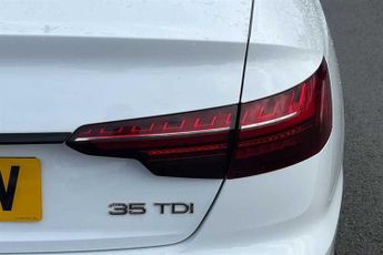 AUDI A4 2.0 TDI 35 Black Edition Saloon 4dr Diesel S Tronic Euro 6 (s/s)