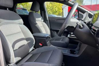 MG MG4 EV 64kWh SE Long Range Hatchback 5dr Electric Auto (203 ps)