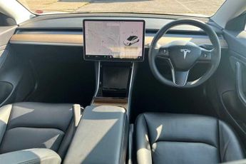TESLA MODEL 3 Standard Range Plus Saloon 4dr Electric Auto RWD (241 bhp)