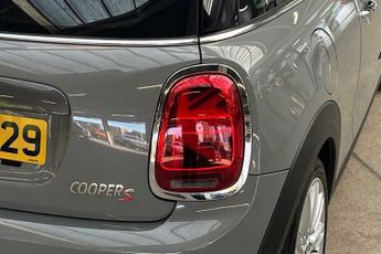 MINI ELECTRIC HATCH Cooper SE 32.6kWh Level 2 Hatchback 3dr Electric Auto (184 ps)