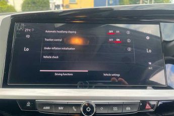 Vauxhall Grandland 1.6 13.2kWh GS Line SUV 5dr Petrol Plug-in Hybrid Auto Euro 6 (s