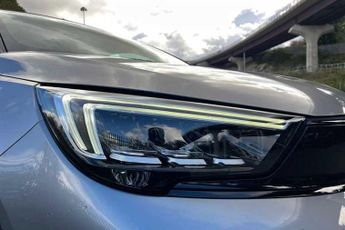 Vauxhall Crossland 1.2i Turbo (130 PS) Ultimate 5 Door Petrol SUV Automatic *** 1 O