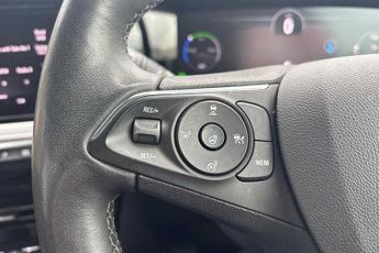 VAUXHALL MOKKA ELECTRIC 50kWh Elite Premium SUV 5dr Electric Auto (136 ps)