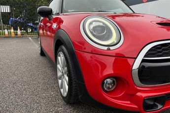 MINI HATCH 2.0 Cooper S Classic Hatchback 3dr Petrol Steptronic Euro 6 (s/s