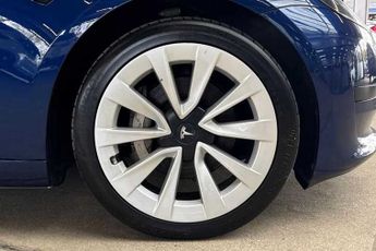 TESLA MODEL 3 Standard Range Plus Saloon 4dr Electric Auto RWD (241 bhp)