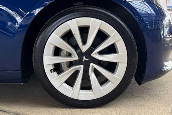 TESLA MODEL 3 Standard Range Plus Saloon 4dr Electric Auto RWD (241 bhp)