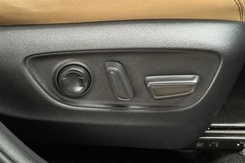 TOYOTA RAV4 2.5 VVT-h Excel SUV 5dr Petrol Hybrid CVT 4WD Euro 6 (s/s) (222 