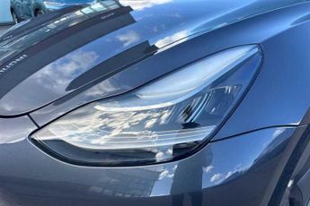 TESLA MODEL 3 (Dual Motor) Long Range Saloon 4dr Electric Auto 4WDE (346 ps)