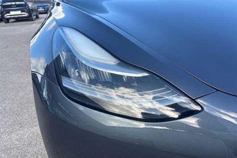 TESLA MODEL 3 (Dual Motor) Long Range Saloon 4dr Electric Auto 4WDE (346 ps)