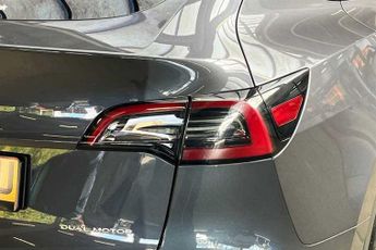 TESLA MODEL Y (Dual Motor) Long Range SUV 5dr Electric Auto 4WDE (384 bhp)