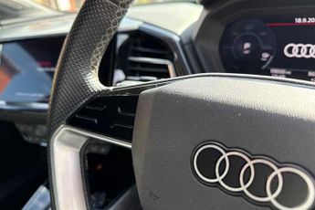 AUDI Q4 E-TRON 40 S line SUV 5dr Electric Auto 82kWh (204 ps)
