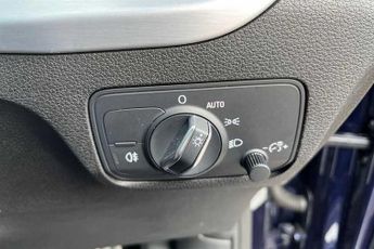 AUDI Q2 1.5 TFSI CoD 35 S line SUV 5dr Petrol S Tronic Euro 6 (s/s) (150