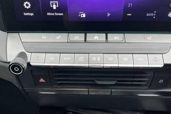 Vauxhall Astra Electric 54kWh GS Hatchback 5dr Electric Auto (156 ps)