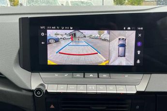 Vauxhall Astra Electric 54kWh GS Hatchback 5dr Electric Auto (156 ps)