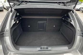 Vauxhall Astra Electric 54kWh GS Hatchback 5dr Electric Auto (156 ps)