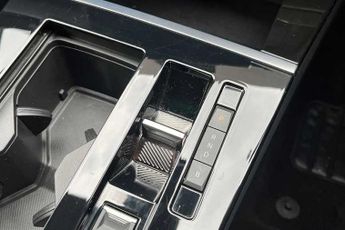 Vauxhall Astra Electric 54kWh GS Hatchback 5dr Electric Auto (156 ps)