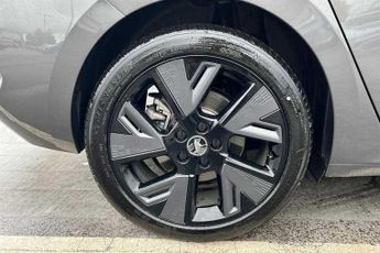 Vauxhall Astra Electric 54kWh GS Hatchback 5dr Electric Auto (156 ps)