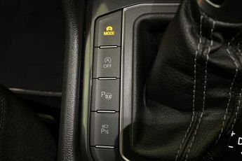 Volkswagen Tiguan 1.5 TSI EVO R-Line SUV 5dr Petrol DSG Euro 6 (s/s) (150 ps)