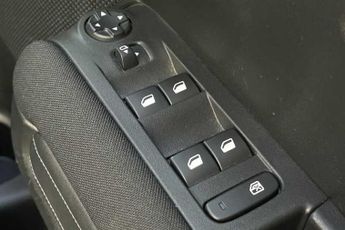 CITROEN C3 AIRCROSS 1.2 PureTech Shine Plus SUV 5dr Petrol EAT6 Euro 6 (s/s) (130 ps