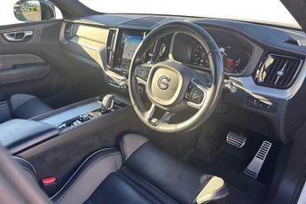 VOLVO XC60 2.0h T8 Twin Engine 11.6kWh R-Design Pro SUV 5dr Petrol Plug-in 