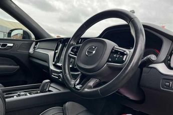 VOLVO XC60 2.0h T8 Twin Engine 11.6kWh R-Design Pro SUV 5dr Petrol Plug-in 