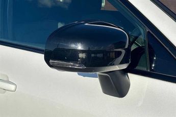 VOLVO XC60 2.0h T8 Twin Engine 11.6kWh R-Design Pro SUV 5dr Petrol Plug-in 