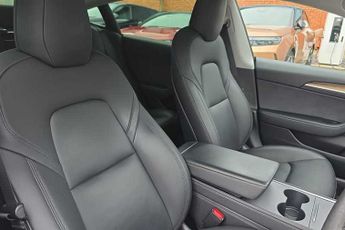 TESLA MODEL 3 Standard Range Plus Saloon 4dr Electric Auto RWD (241 bhp)