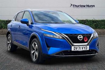 Nissan Qashqai 1.3 DIG-T MHEV N-Connecta SUV 5dr Petrol Hybrid XTRON Euro 6 (s/