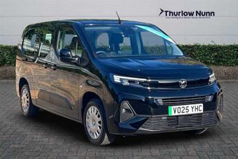 Vauxhall Combo Life Electric 52kWh Design XL MPV 5dr Electric Auto (7.4kW Charger) (136 ps)