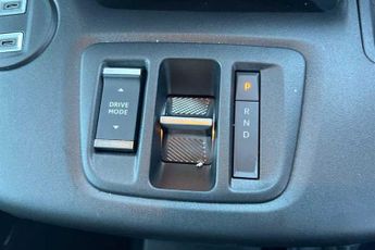 Vauxhall Combo Life Electric 52kWh Design XL MPV 5dr Electric Auto (7.4kW Charger) (136 ps)