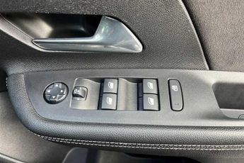 Vauxhall Mokka Electric 50 kWh (136 PS) Ultimate 5 Door Electric SUV Automatic *** 1 Pri