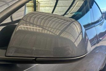 TESLA MODEL Y (Dual Motor) Long Range SUV 5dr Electric Auto 4WDE (384 bhp)