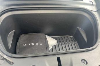 TESLA MODEL Y (Dual Motor) Long Range SUV 5dr Electric Auto 4WDE (384 bhp)