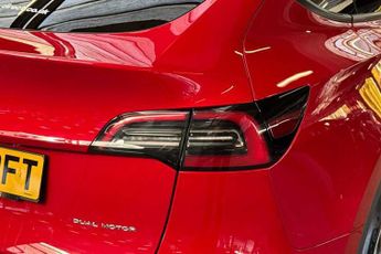TESLA MODEL Y (Dual Motor) Long Range SUV 5dr Electric Auto 4WDE (384 bhp)