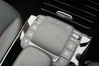 MERCEDES-BENZ A CLASS 1.3 A180 AMG Line Night Edition (Premium Plus) Hatchback 5dr Pet