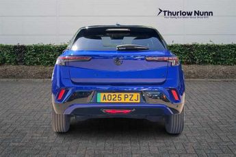 Vauxhall Mokka Electric 54kWh Ultimate SUV 5dr Electric Auto (156 ps)