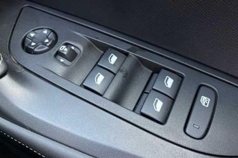 PEUGEOT E-2008 50kWh GT SUV 5dr Electric Auto (7kW Charger) (136 ps)