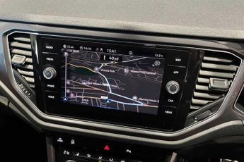 VOLKSWAGEN T-ROC 1.5 TSI GPF EVO R-Line SUV 5dr Petrol DSG Euro 6 (s/s) (150 ps)