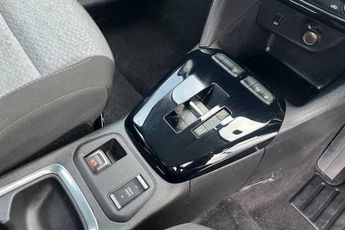 VAUXHALL Corsa Electric 50kWh Design Hatchback 5dr Electric Auto (136 ps)