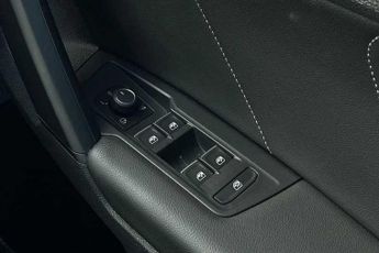 Volkswagen Tiguan 1.5 TSI R-Line Edition SUV 5dr Petrol DSG Euro 6 (s/s) (150 ps)