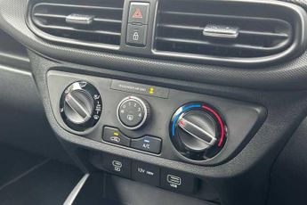 HYUNDAI i10 1.0 Advance Hatchback 5dr Petrol Auto Euro 6 (s/s) (63 ps)