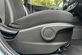 HYUNDAI i10 1.0 Advance Hatchback 5dr Petrol Auto Euro 6 (s/s) (63 ps)