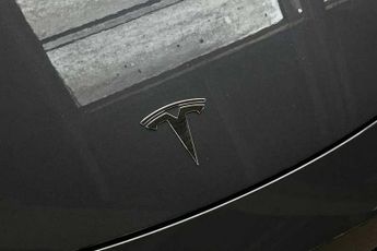 TESLA MODEL Y (Dual Motor) Long Range SUV 5dr Electric Auto 4WDE (384 bhp)