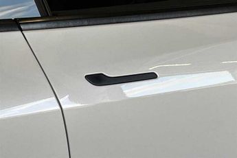 TESLA MODEL Y (Dual Motor) Long Range SUV 5dr Electric Auto 4WDE (384 bhp)