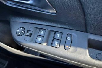 Vauxhall Corsa Electric 50kWh Elite Nav Hatchback 5dr Electric Auto (7.4Kw Charger) (136