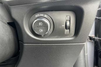 Vauxhall Mokka Electric 50 kWh (136 PS) Ultimate 5 Door Electric SUV Automatic *** 1 Pri