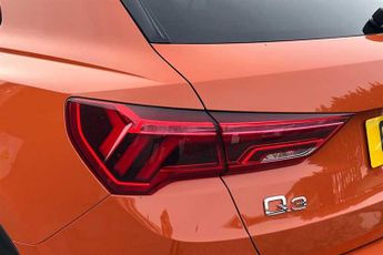 AUDI Q3 1.5 TFSI CoD 35 Black Edition SUV 5dr Petrol S Tronic Euro 6 (s/