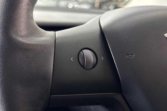 TESLA MODEL 3 (Dual Motor) Long Range Saloon 4dr Electric Auto 4WDE (346 ps)