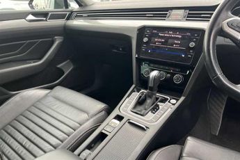VOLKSWAGEN PASSAT 1.5 TSI EVO SEL Estate 5dr Petrol DSG Euro 6 (s/s) (150 ps)