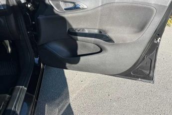 Vauxhall Corsa 1.4i ecoTEC (90 PS) Design 5 Door Petrol Automatic 